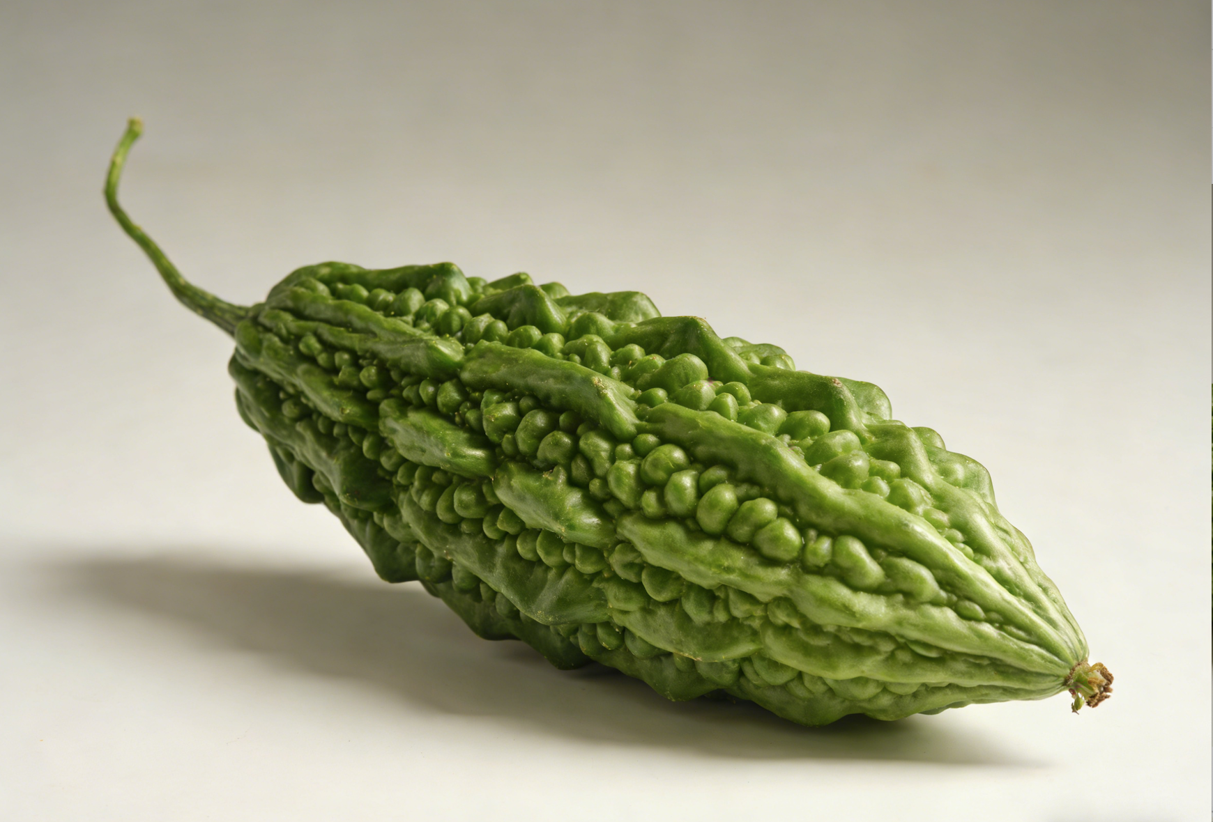 Bitter melon and carrots regulate blood pressure, blood sugar, and cholesterol: Efficacy, effective remedies, and detailed recipes.